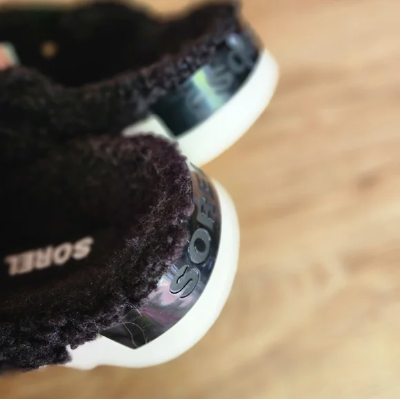 Size 9 - SOREL Viibe Black Faux Shearling Fuzzy Slip-On Shoes - Picture 7 of 14